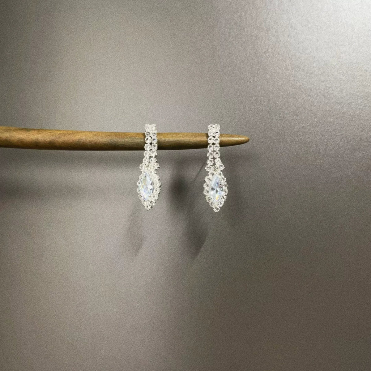 Vintage Banquet Star River Set